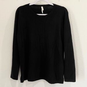 Van Winkle & Co Cashmere Classic Black Sweater Preppy Clean Girl Neutral Casual